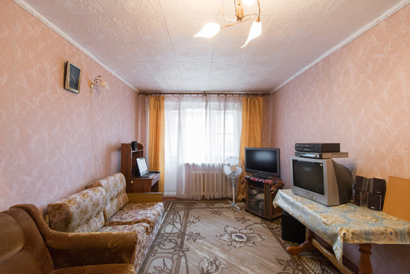 Продам двухкомнатную (2-комн.) квартиру, Северный массив мкр, 6, Батайск г