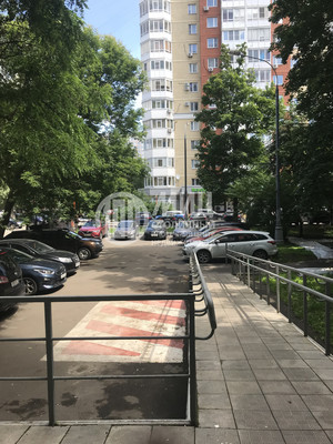 Продам двухкомнатную (2-комн.) квартиру, Селигерская ул, 22/2, Москва г