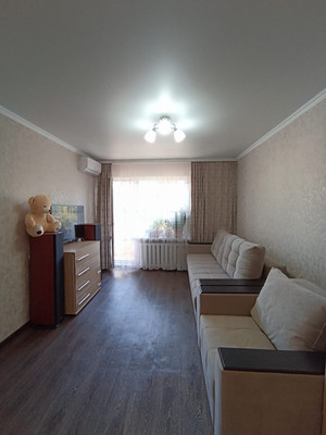 Продам однокомнатную (1-комн.) квартиру, Степная ул, 149, Волгодонск г
