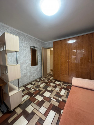 Продам трехкомнатную (3-комн.) квартиру, Рихарда Зорге ул, 83, Казань г