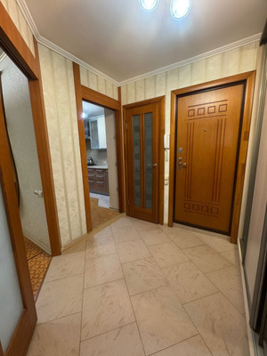 Продам трехкомнатную (3-комн.) квартиру, Рихарда Зорге ул, 83, Казань г