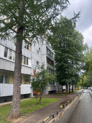 Продам трехкомнатную (3-комн.) квартиру, Рихарда Зорге ул, 83, Казань г