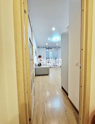 Продам однокомнатную (1-комн.) квартиру, Строителей пр-кт, 20, Кудрово г
