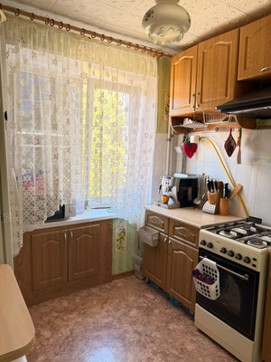 Продам двухкомнатную (2-комн.) квартиру, Морская ул, 80, Волгодонск г