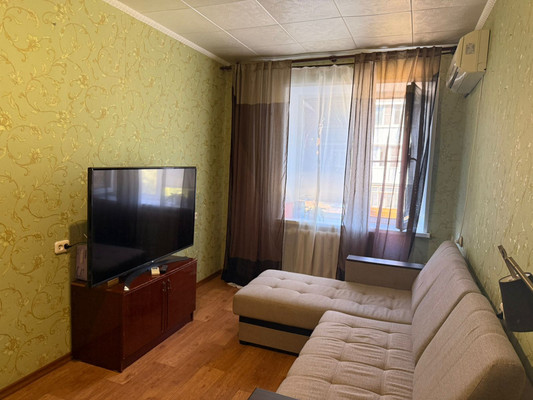 Продам двухкомнатную (2-комн.) квартиру, Морская ул, 80, Волгодонск г
