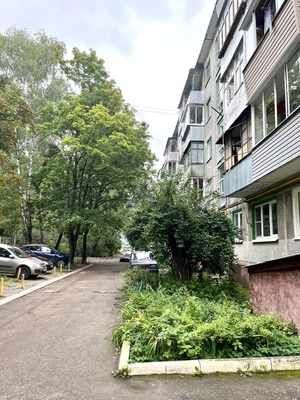 Продам однокомнатную (1-комн.) квартиру, Хрустальная ул, 64, Калуга г