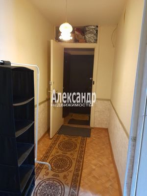 Сдам двухкомнатную (2-комн.) квартиру, Нахимова ул, 3к1, Санкт-Петербург г