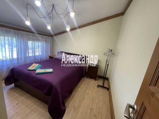 Продам дом, Цветково п, 100 км от города