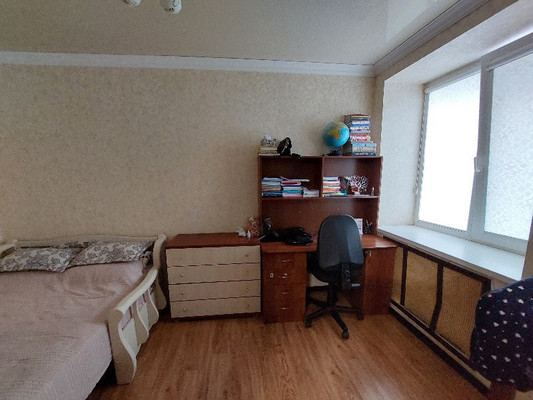 Продам двухкомнатную (2-комн.) квартиру, Мальбахова ул, 5, Нальчик г