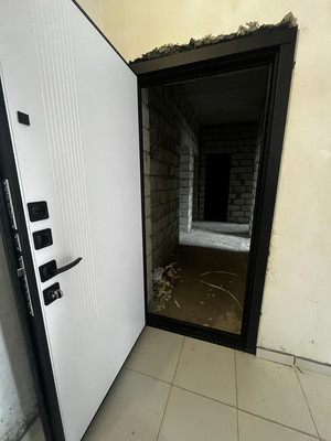 Продам трехкомнатную (3-комн.) квартиру, Головко ул, 200, Нальчик г