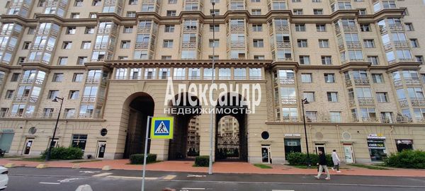Продам однокомнатную (1-комн.) квартиру, Плесецкая ул, 4, Санкт-Петербург г