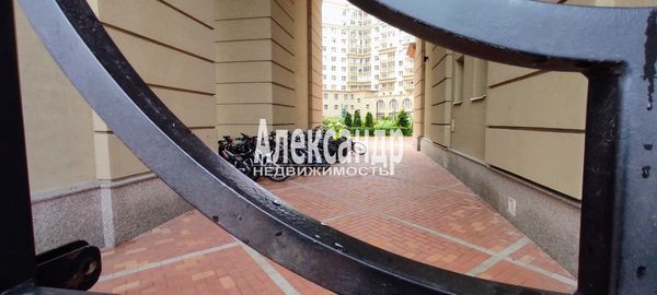 Продам однокомнатную (1-комн.) квартиру, Плесецкая ул, 4, Санкт-Петербург г