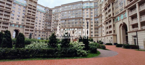 Продам однокомнатную (1-комн.) квартиру, Плесецкая ул, 4, Санкт-Петербург г