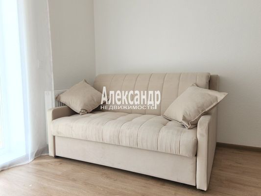 Продам однокомнатную (1-комн.) квартиру, Плесецкая ул, 4, Санкт-Петербург г
