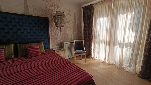 Продам двухкомнатную (2-комн.) квартиру, Тихомирова ул, 3, Светлогорск г