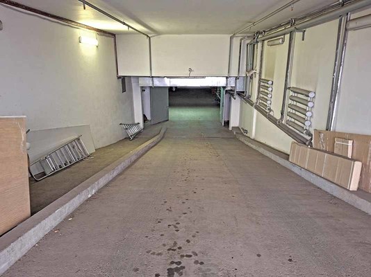 Сдам торговое помещение 360 м2, Гурьянова ул, 30, Москва г