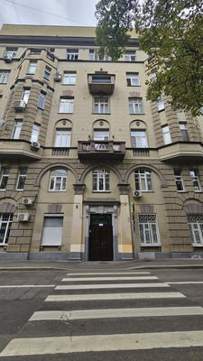 Продам однокомнатную (1-комн.) квартиру, Староконюшенный пер, 37, Москва г