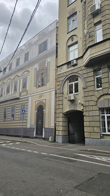 Продам однокомнатную (1-комн.) квартиру, Староконюшенный пер, 37, Москва г