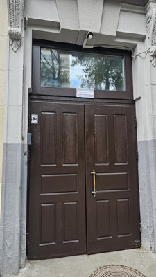 Продам однокомнатную (1-комн.) квартиру, Староконюшенный пер, 37, Москва г