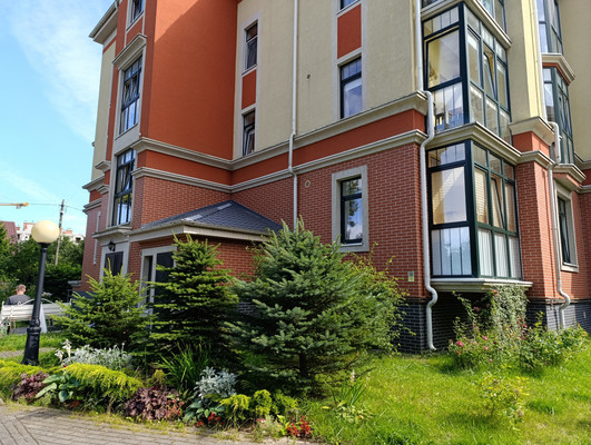 Продам многокомнатную квартиру, Рензаева ул, 7, Пионерский г