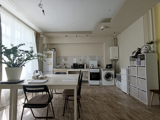 Продам многокомнатную квартиру, Рензаева ул, 7, Пионерский г