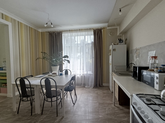 Продам многокомнатную квартиру, Рензаева ул, 7, Пионерский г