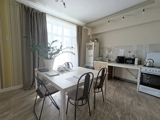 Продам многокомнатную квартиру, Рензаева ул, 7, Пионерский г