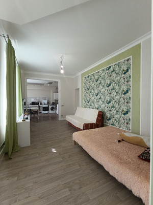 Продам многокомнатную квартиру, Рензаева ул, 7, Пионерский г