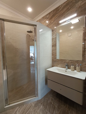 Продам многокомнатную квартиру, Рензаева ул, 7, Пионерский г