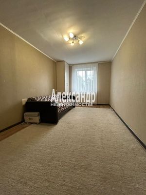 Продам двухкомнатную (2-комн.) квартиру, Центральная ул, 11, Суходолье п