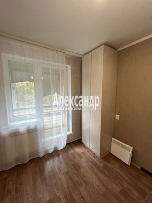 Продам двухкомнатную (2-комн.) квартиру, Центральная ул, 11, Суходолье п