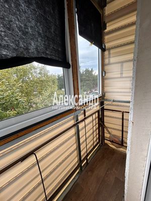 Продам двухкомнатную (2-комн.) квартиру, Центральная ул, 11, Суходолье п