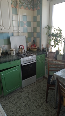 Продам двухкомнатную (2-комн.) квартиру, Вокзальный пер, 8к2, Москва г