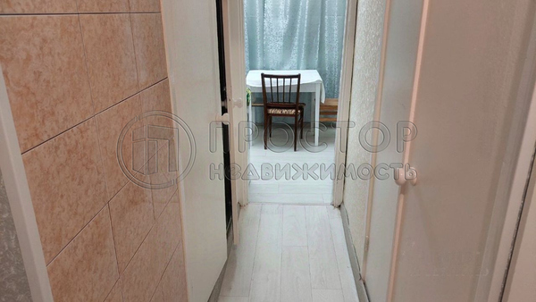 Продам однокомнатную (1-комн.) квартиру, Чертановская ул, 33к2, Москва г