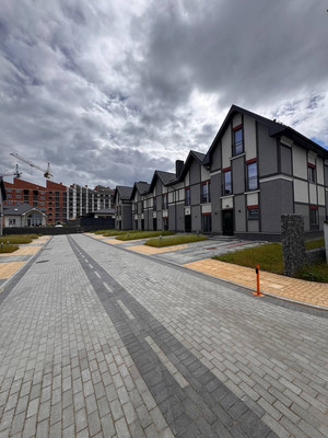 Продам таунхаус, Октябрьская ул, 10а, Пионерский г, 0 км от города