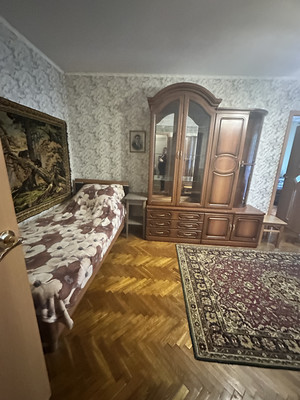 Продам двухкомнатную (2-комн.) квартиру, Тверская ул, 16, Санкт-Петербург г
