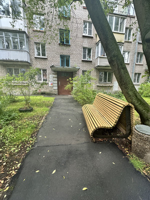Продам двухкомнатную (2-комн.) квартиру, Тверская ул, 16, Санкт-Петербург г
