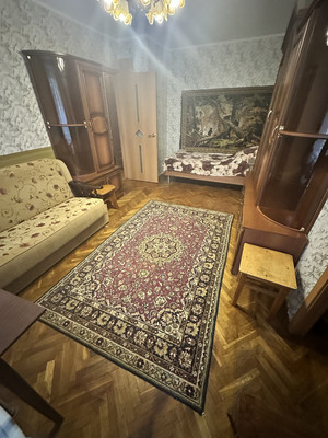 Продам двухкомнатную (2-комн.) квартиру, Тверская ул, 16, Санкт-Петербург г