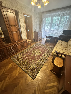 Продам двухкомнатную (2-комн.) квартиру, Тверская ул, 16, Санкт-Петербург г
