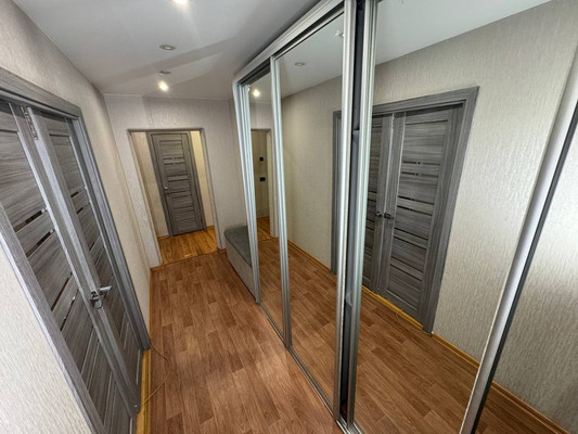Продам многокомнатную квартиру, Советская ул, 39, Комсомольск-на-Амуре г