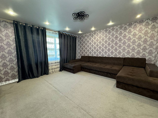 Продам многокомнатную квартиру, Советская ул, 39, Комсомольск-на-Амуре г