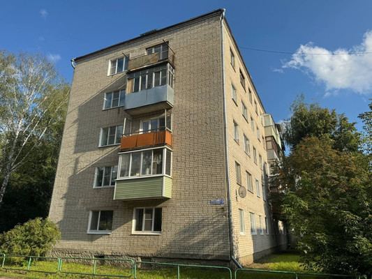 Продам однокомнатную (1-комн.) квартиру, Шахтерская ул, 19, Кораблино г