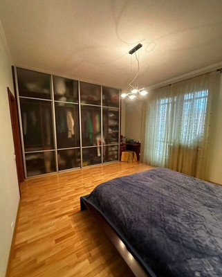 Продам многокомнатную квартиру, Чистопольская ул, 20а, Казань г