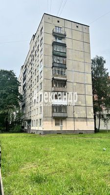 Продам двухкомнатную (2-комн.) квартиру, Просвещения пр-кт, 46к2, Санкт-Петербург г