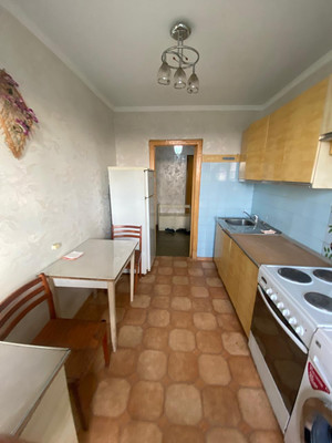 Продам двухкомнатную (2-комн.) квартиру, Ефремова ул, 123, Армавир г