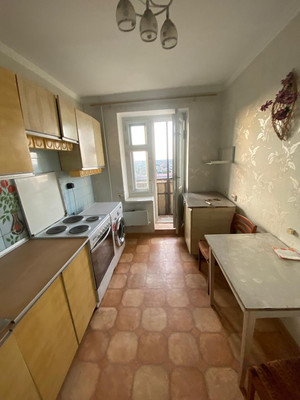 Продам двухкомнатную (2-комн.) квартиру, Ефремова ул, 123, Армавир г