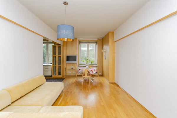 Продам трехкомнатную (3-комн.) квартиру, Рижский проезд, 9, Москва г