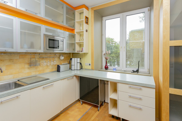 Продам трехкомнатную (3-комн.) квартиру, Рижский проезд, 9, Москва г