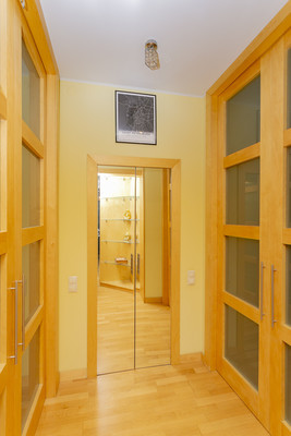 Продам трехкомнатную (3-комн.) квартиру, Рижский проезд, 9, Москва г
