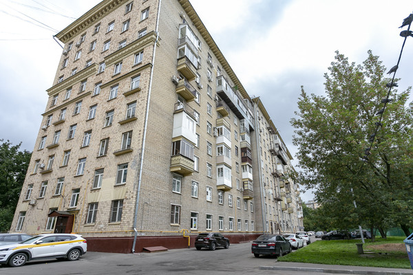 Продам трехкомнатную (3-комн.) квартиру, Рижский проезд, 9, Москва г